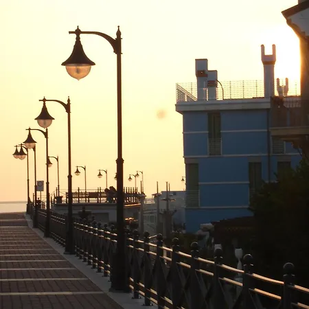 Seaview Flat In A Pet Friendly In * Каорле