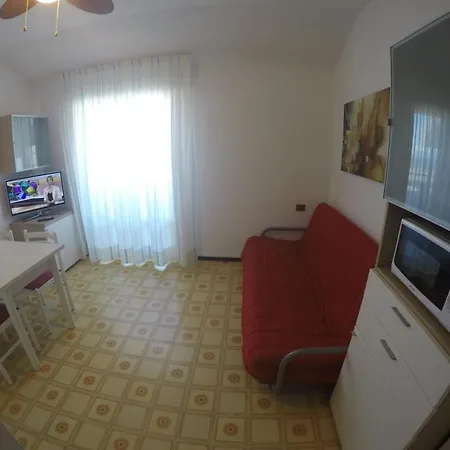 Seaview Flat In A Pet Friendly In Lägenhet *